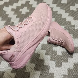 Skechers Women's Pink Sneakers